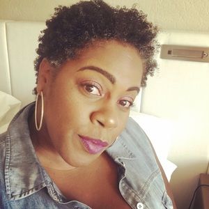 Meet your Posher, Jocelyn